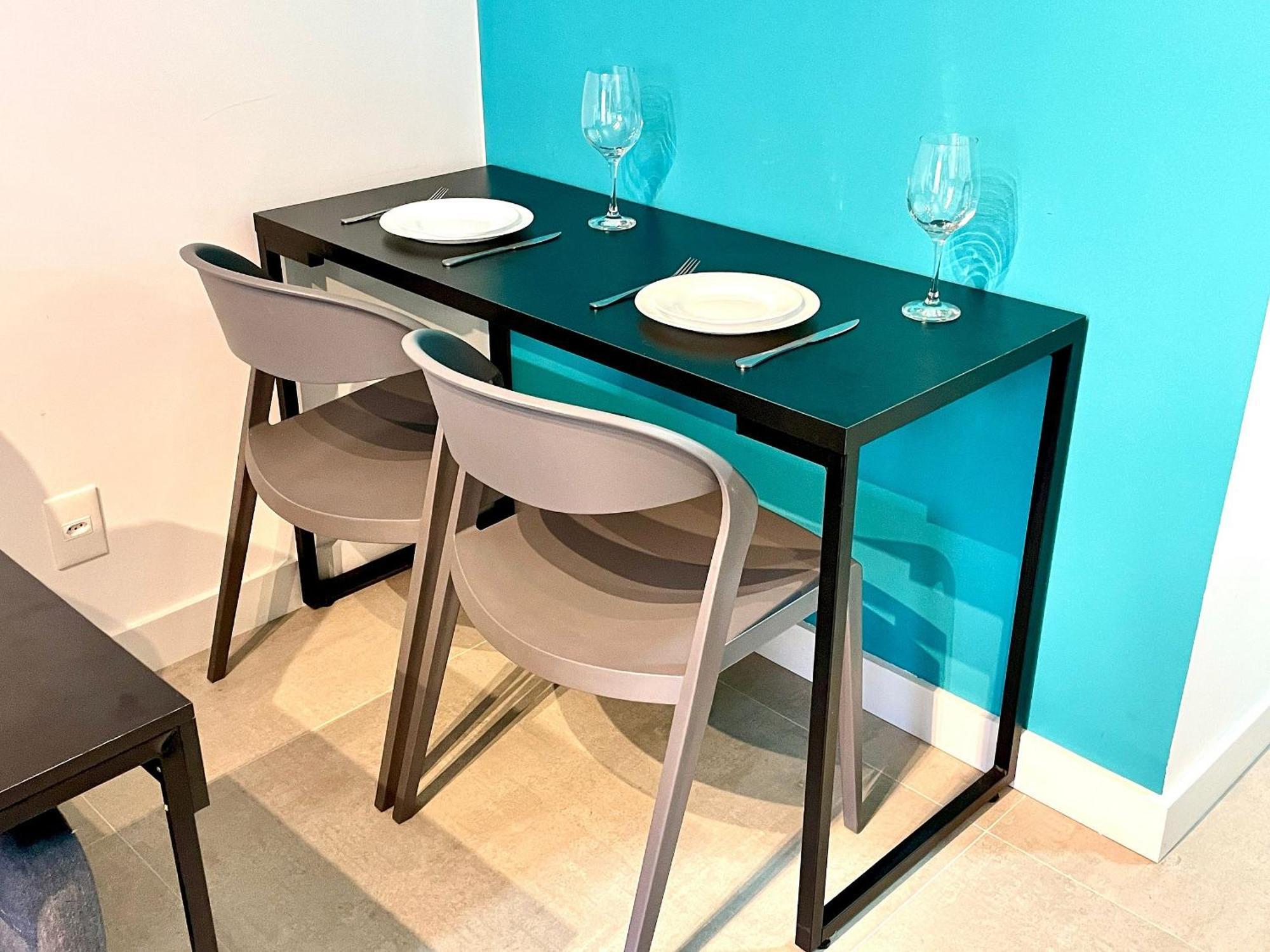 Apartamento Leblon - Moderno Com Piscina E Academia.