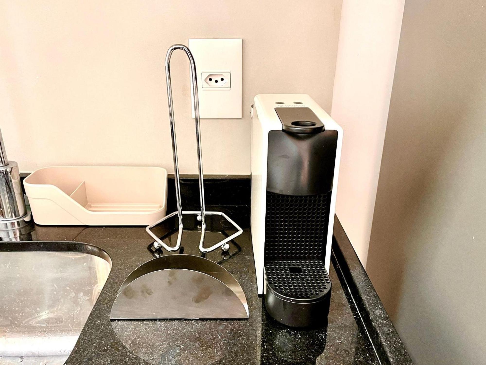 Apartamento Leblon - Moderno Com Piscina E Academia. *