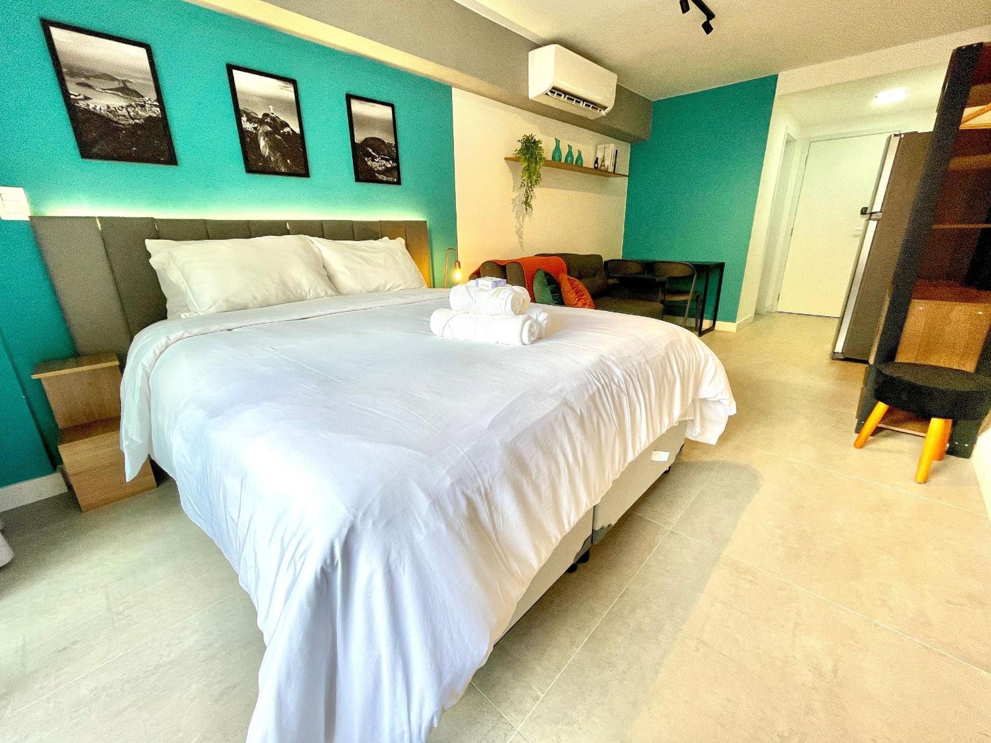 Apartamento Leblon - Moderno Com Piscina E Academia. *